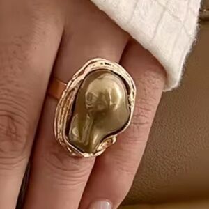 Champagne Gold Barogue Ring